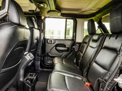 Used 2018 Jeep Wrangler Unlimited Sport S AWD/4WD image 37