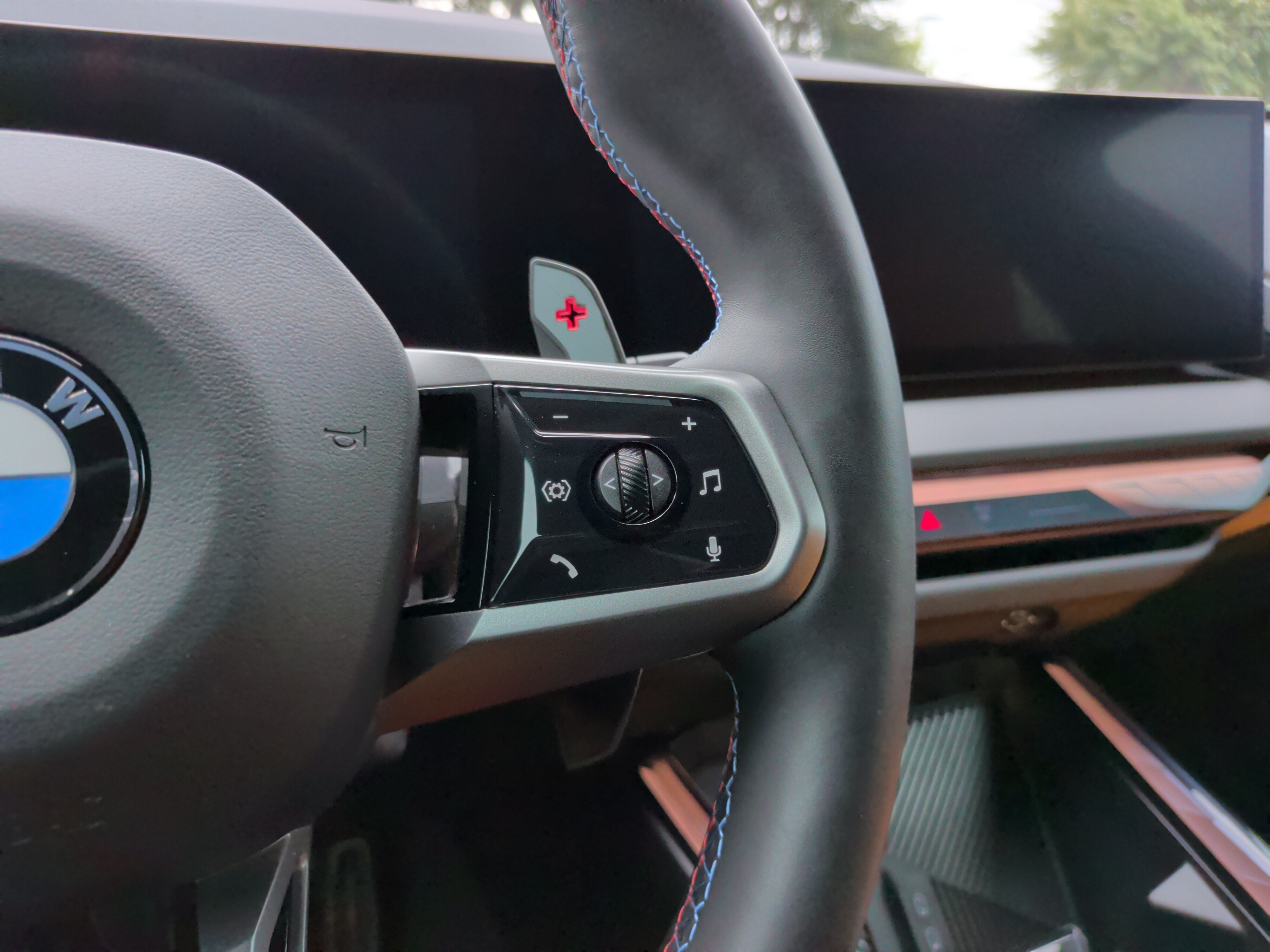 Used 2025 BMW X3 M50 w/ Premium Package AWD/4WD image 23