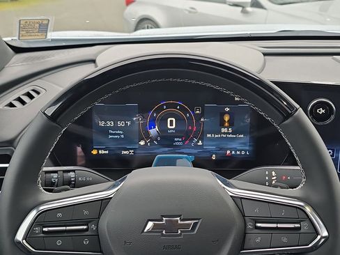 New 2026 Chevrolet Traverse Z71 w/ Enhanced Driving Package image 11