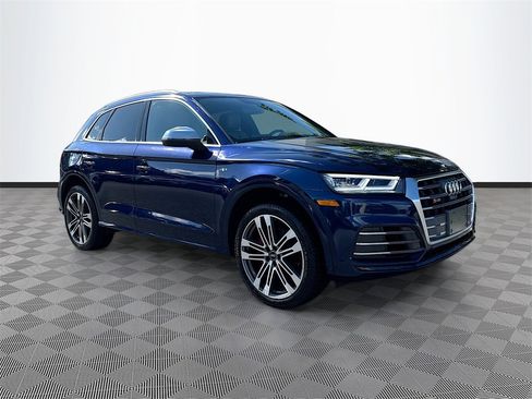 Used 2018 Audi SQ5 Prestige image 4