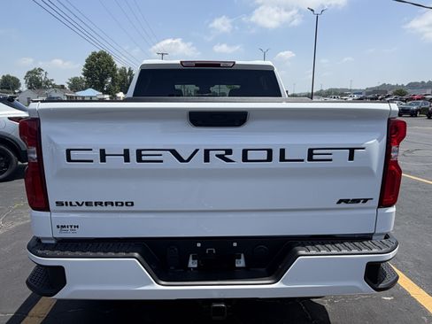 Used 2026 Chevrolet Silverado 1500 RST w/ LPO, Dark Essentials Package AWD/4WD image 4