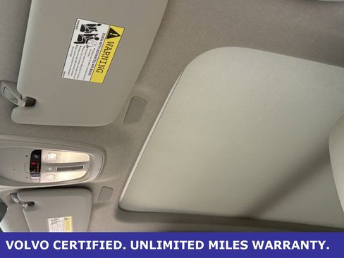 Certified 2023 Volvo XC40 B5 Ultimate w/ Protection Package Premier image 29