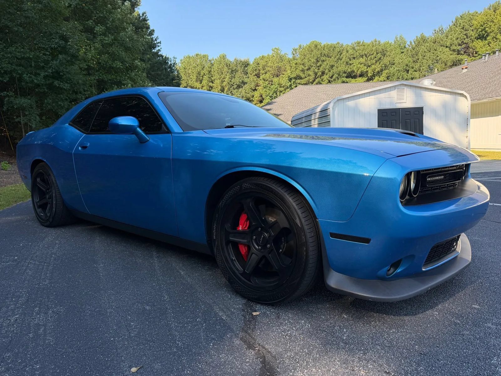 Used 2015 Dodge Challenger SRT w/ Technology Group RWD image 1