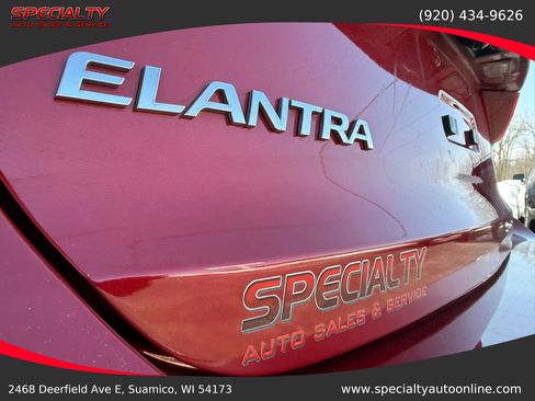 Used 2017 Hyundai Elantra Value Edition image 11