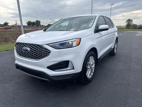 Used 2024 Ford Edge SEL image 1