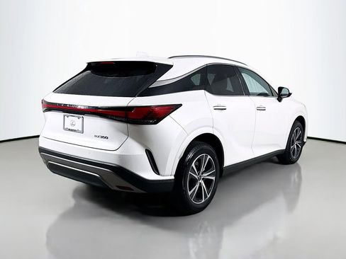 Used 2025 Lexus RX 350 Premium w/ Accessory Package (Z1) image 5