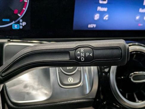 Certified 2025 Mercedes-Benz GLB 250 4MATIC image 12