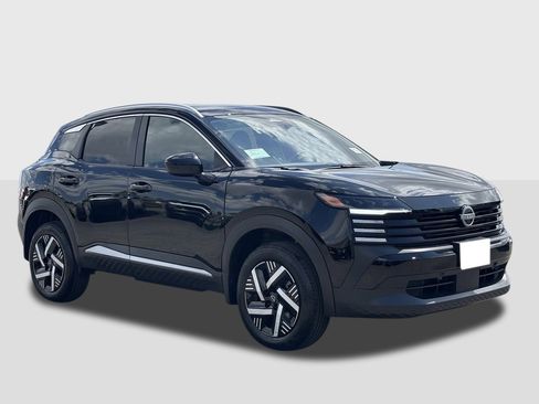 New 2026 Nissan Kicks SV image 5