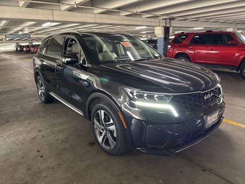 Used 2022 Kia Sorento SX Prestige AWD/4WD image 5