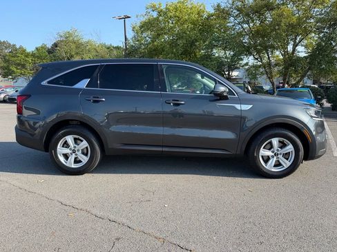 Used 2021 Kia Sorento LX FWD image 8