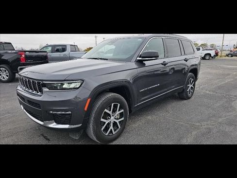Used 2024 Jeep Grand Cherokee L Limited w/ Luxury Tech Group II AWD/4WD image 7
