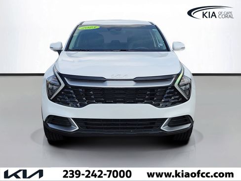 Certified 2023 Kia Sportage EX FWD image 2