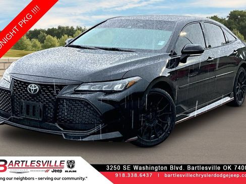 Used 2020 Toyota Avalon TRD FWD image 1