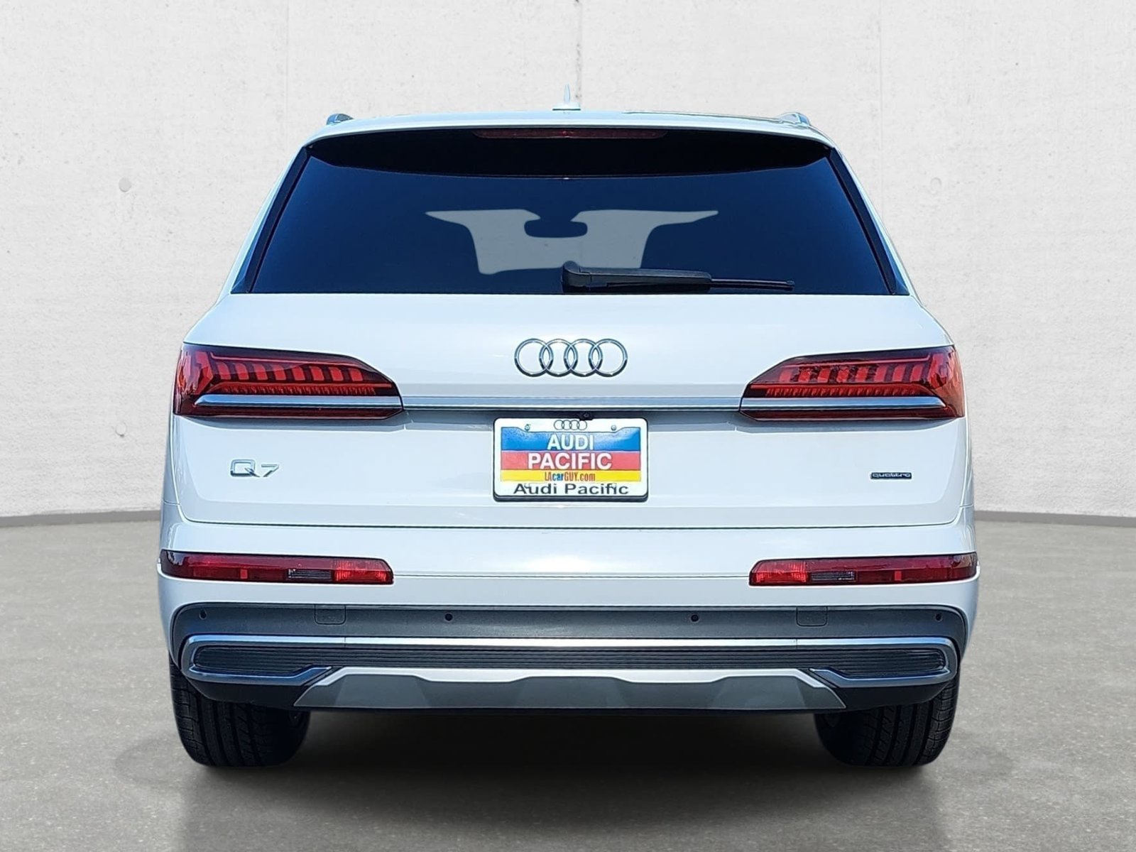 Used 2020 Audi Q7 2.0T Premium w/ Convenience Package AWD/4WD image 6