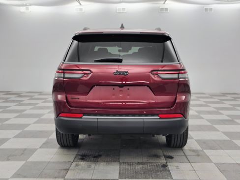 New 2026 Jeep Grand Cherokee L Limited w/ Limited Altitude Package AWD/4WD image 10