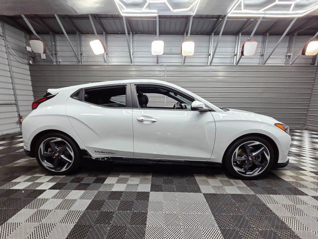Used 2020 Hyundai Veloster Turbo FWD image 10