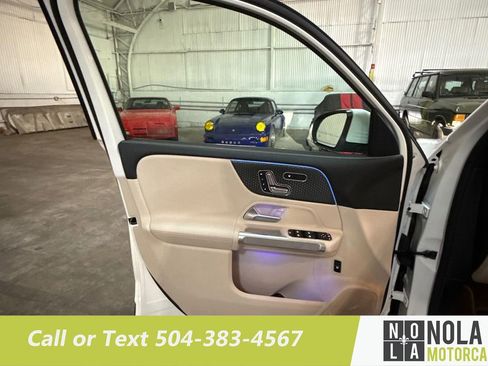 Used 2025 Mercedes-Benz GLB 250 image 20