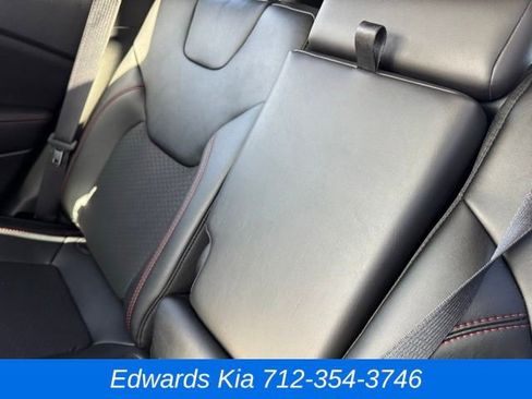 Used 2022 Jeep Cherokee Trailhawk w/ Technology Group B image 17