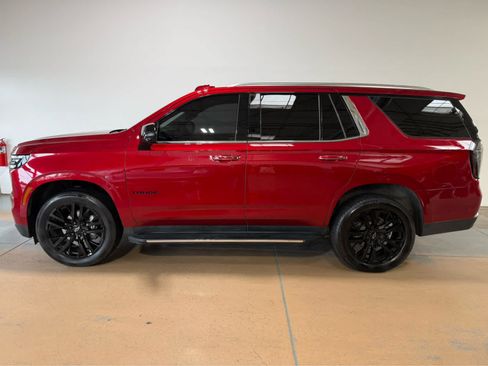 Used 2026 Chevrolet Tahoe Premier AWD/4WD image 2