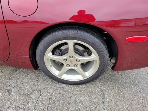 Used 2003 Chevrolet Corvette Coupe w/ Preferred Equipment Group image 14