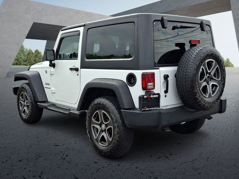 Used 2016 Jeep Wrangler Sport w/ Quick Order Package 24S AWD/4WD image 4