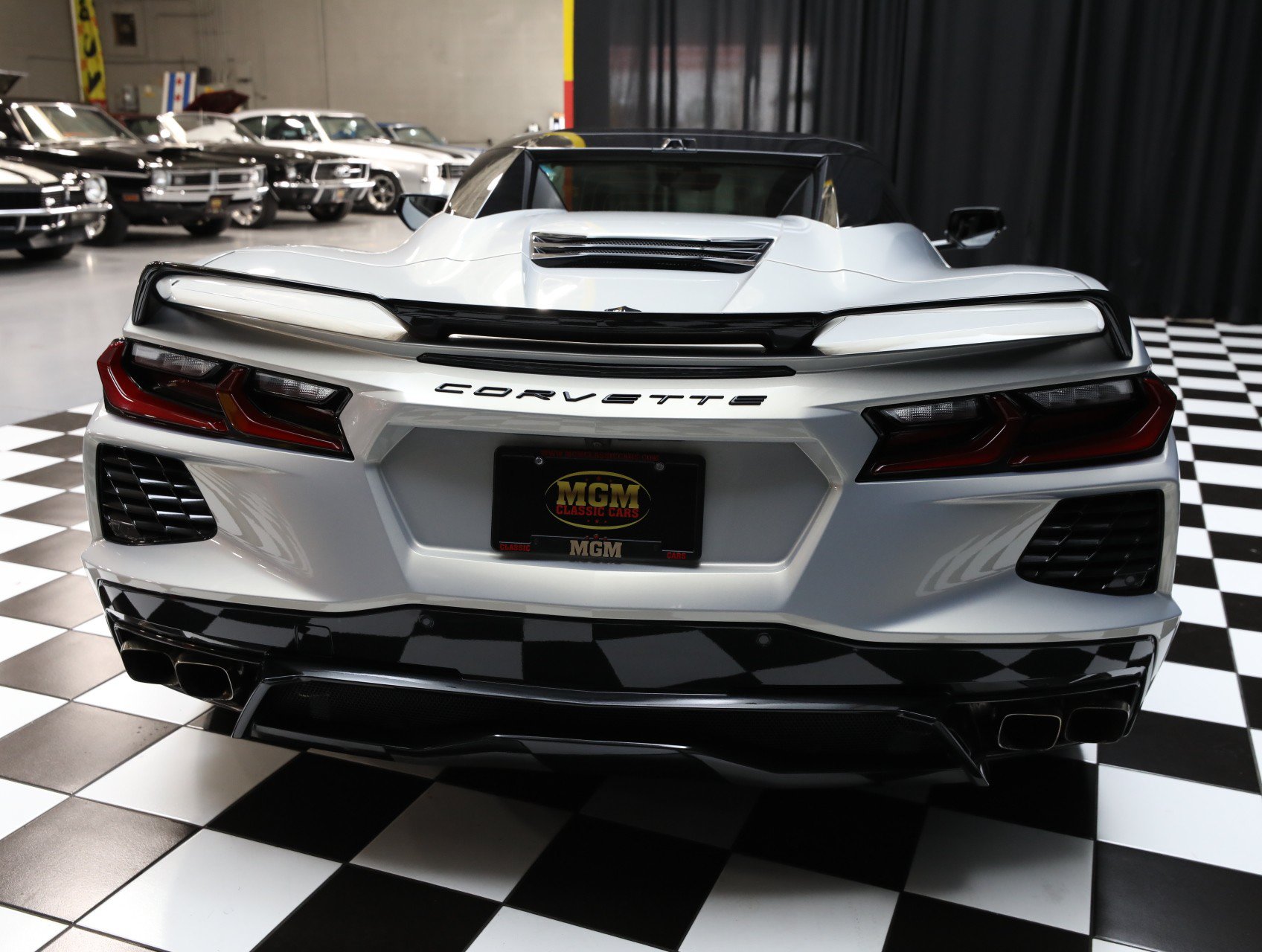 Used 2021 Chevrolet Corvette Stingray Premium Conv w/ Z51 Performance Package RWD image 27