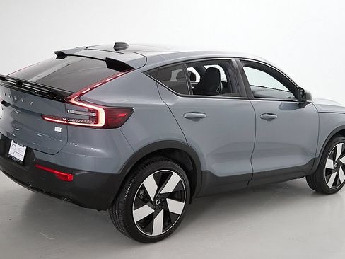 Certified 2023 Volvo C40 P8 Recharge Ultimate AWD/4WD image 9