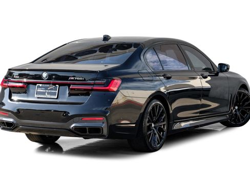 Used 2020 BMW M760i xDrive AWD/4WD image 8