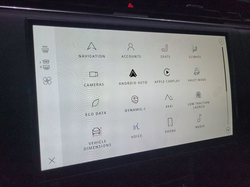 New 2025 Land Rover Range Rover Long Wheelbase SE image 34