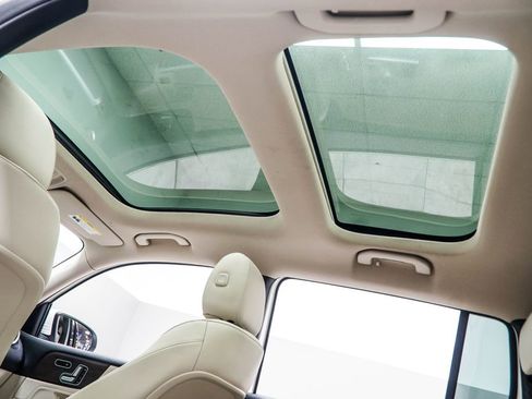 Used 2023 Mercedes-Benz EQB 300 300 image 47