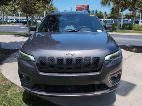 Used 2021 Jeep Cherokee Latitude Lux 80th Anniv w/ Quick Order Package 26U 80TH FWD image 3