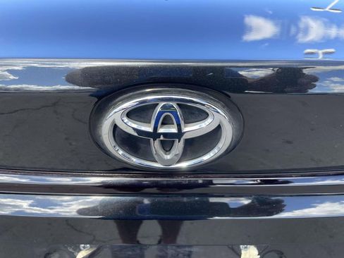 Used 2022 Toyota Corolla LE image 24