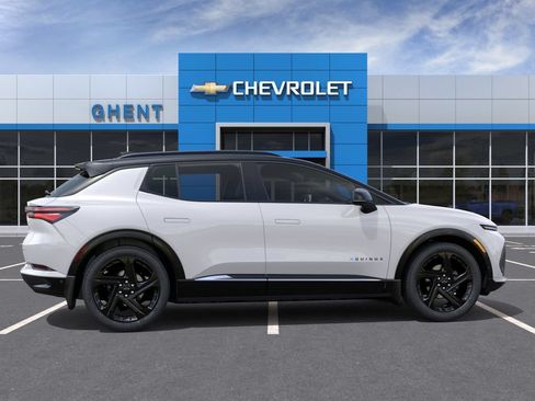 Used 2024 Chevrolet Equinox EV RS w/ Active Safety Package 3 AWD/4WD image 5