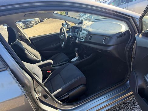 Used 2014 Honda Insight LX image 25