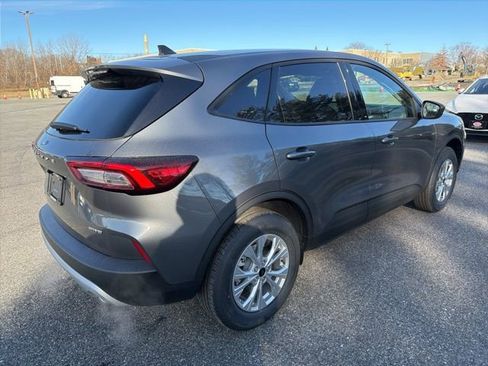 New 2026 Ford Escape Active w/ Cold Weather Package AWD/4WD image 3