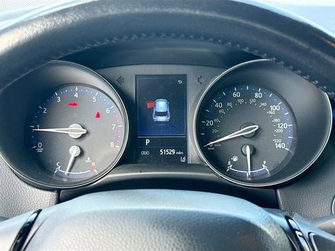 Used 2021 Toyota C-HR XLE FWD image 12