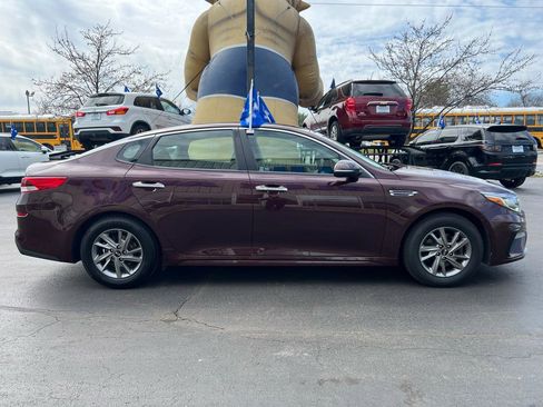 Used 2019 Kia Optima LX image 7