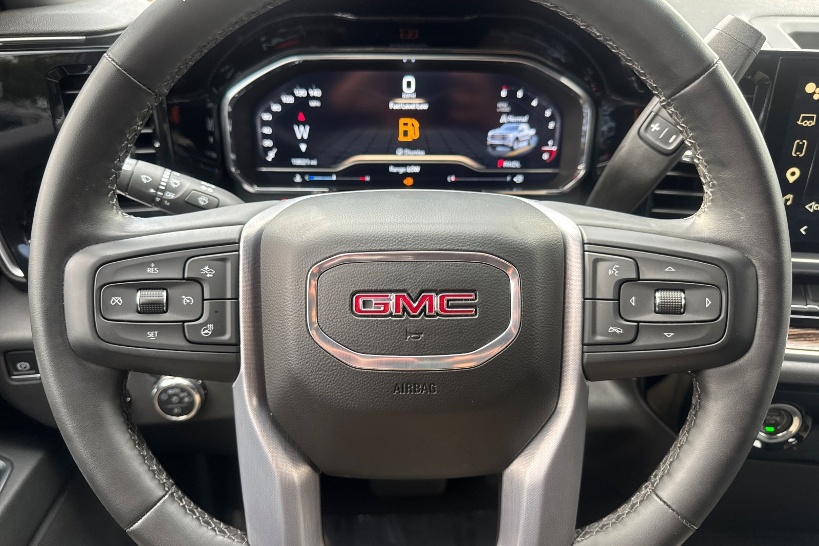 Used 2023 GMC Sierra 1500 Elevation RWD image 23