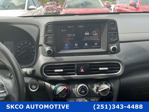 Used 2021 Hyundai Kona SEL w/ Cargo Package FWD image 16