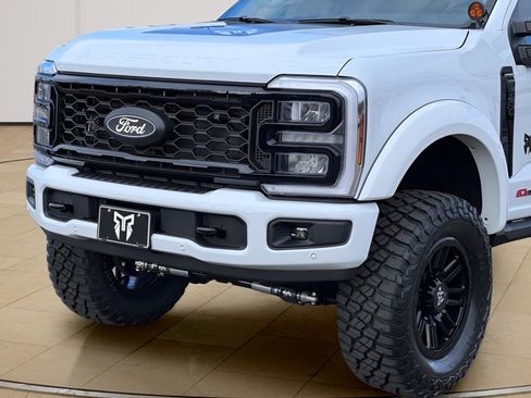 New 2026 Ford F250 Lariat w/ Black Appearance Package AWD/4WD image 44
