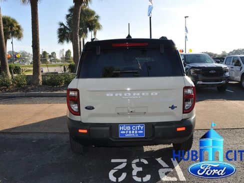 New 2025 Ford Bronco Sport Outer Banks w/ Outer Banks Tech Package+ image 4