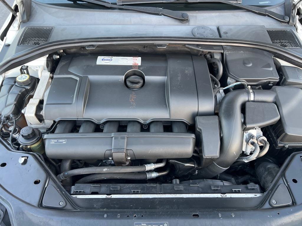 Used 2015 Volvo XC70 3.2 Premier Plus AWD/4WD image 9