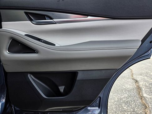 New 2026 INFINITI QX60 Luxe image 38