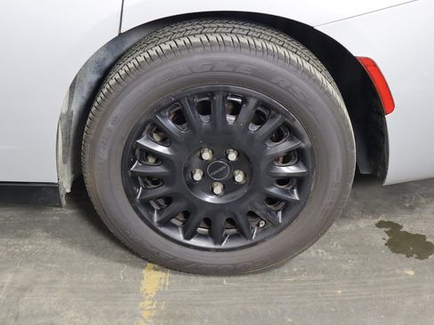 Used 2021 Dodge Charger Police AWD/4WD image 40