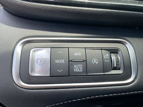 Certified 2026 Buick Enclave Sport Touring AWD/4WD image 12