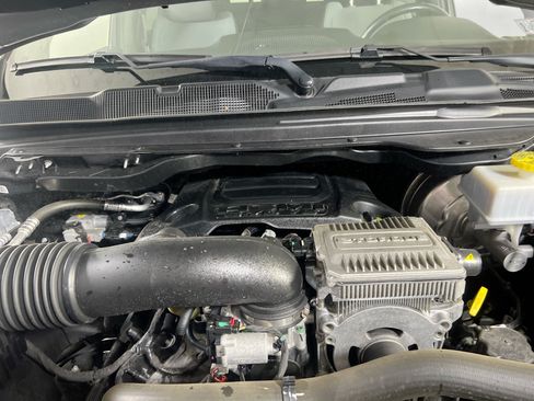 Used 2023 RAM 1500 Big Horn AWD/4WD image 29