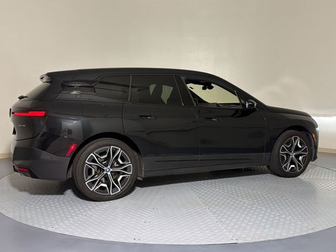 Used 2024 BMW iX xDrive50 AWD/4WD image 5
