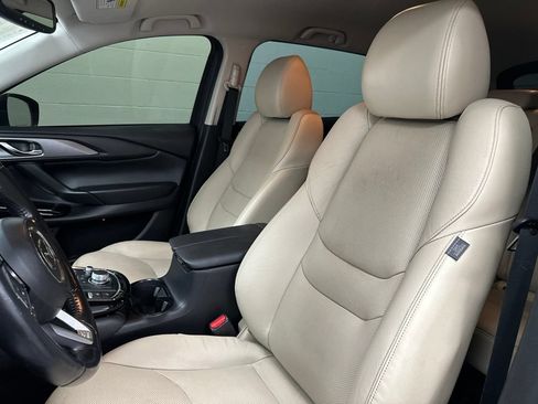 Used 2022 MAZDA CX-9 Touring AWD/4WD image 17