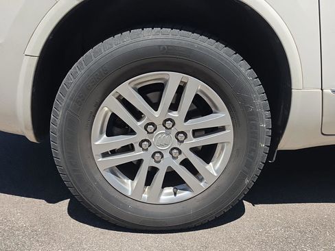 Used 2015 Buick Enclave Convenience FWD image 14