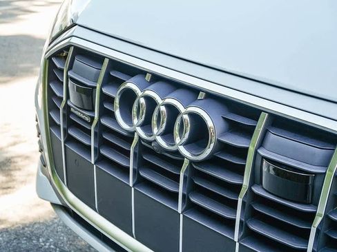 Used 2023 Audi Q7 2.0T Premium Plus w/ Premium Plus Package image 9